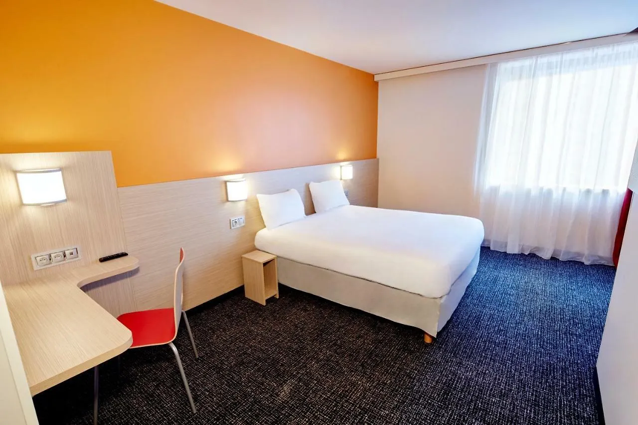 ** Hotel Kyriad Eco - Clermont Ferrand Estaing França